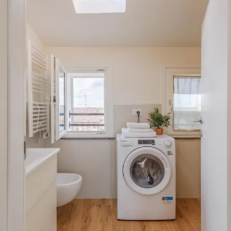 Corso Adriano 13 - La Torre Modène